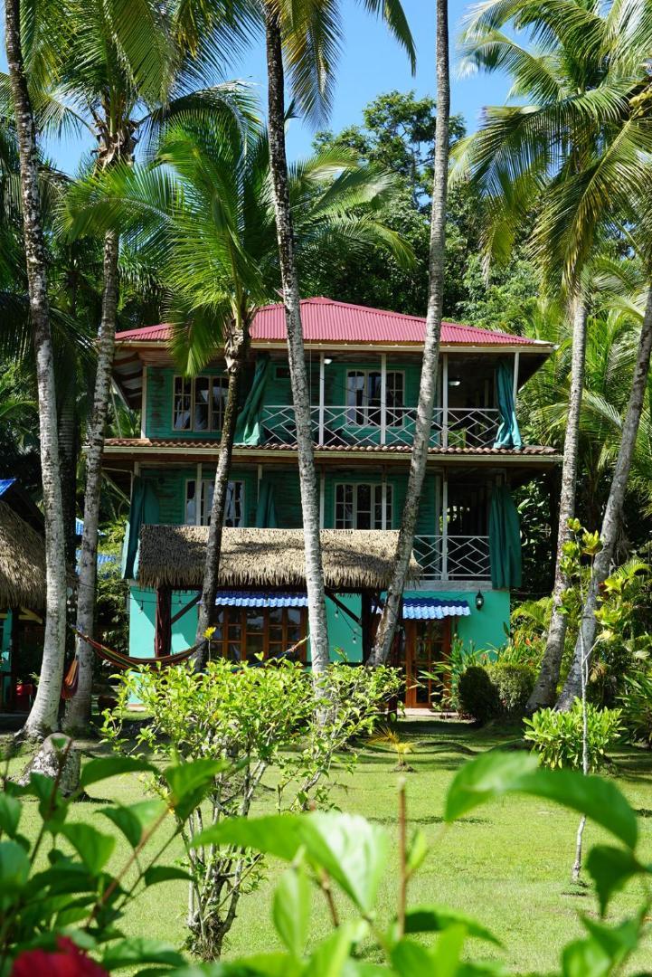 Tierra Inn